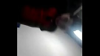 video padre violando a su hija drogada dormida