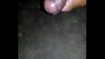 alas feet oily