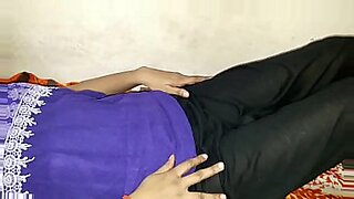 indian sardar sharing wife wkth friends sex video