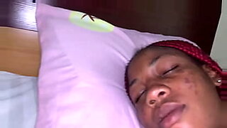 bigtits sister sleep