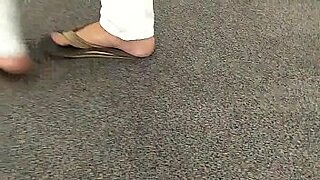 candid college soles feet face at end