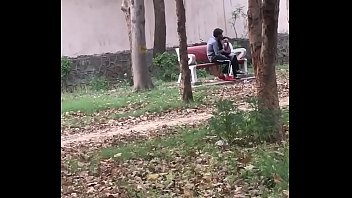 indian x videos in park
