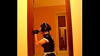 porn sissy maid serving