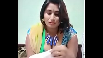 tamil girl saree kissing and breast feeding her bf