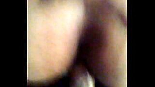 wife blindfold and has no idea a stranger fuckibg her toll she has a dick aproch her mouth7